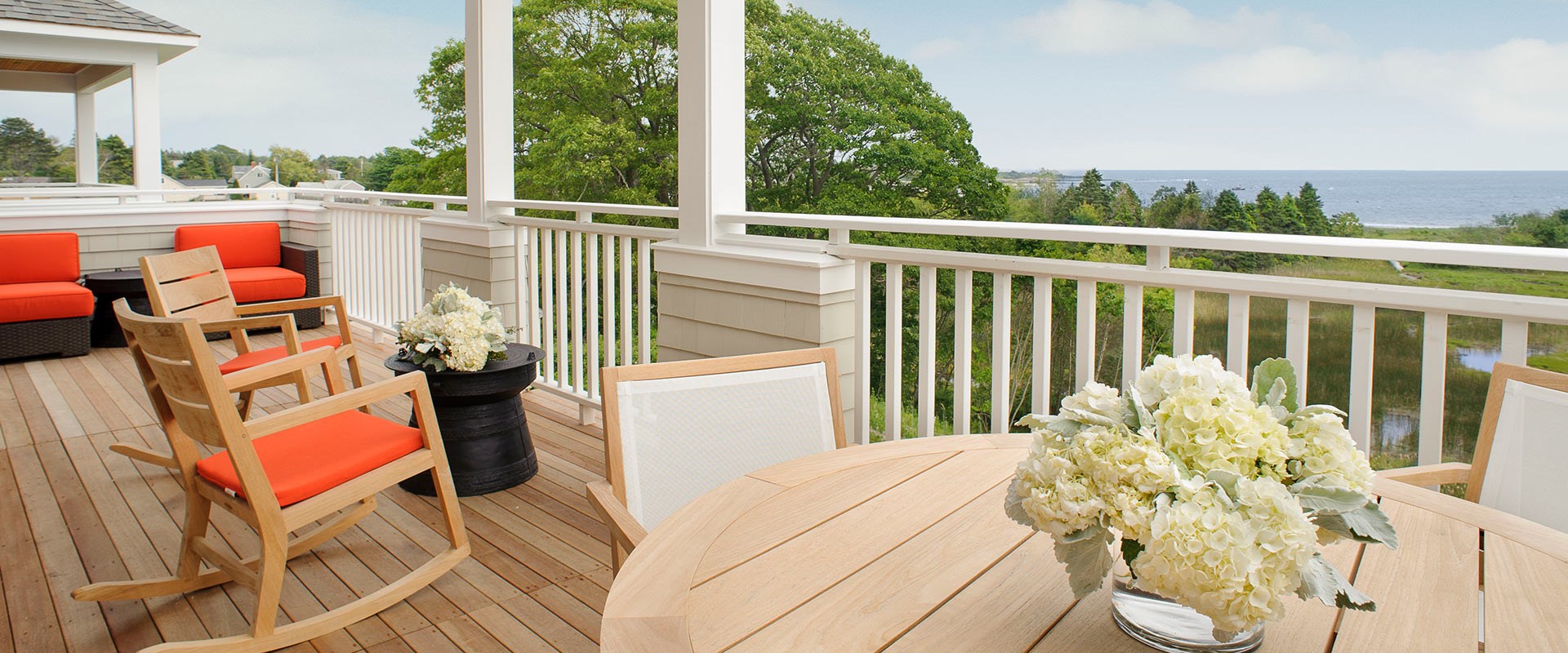 Beach Suite Deck At Inn By The Sea